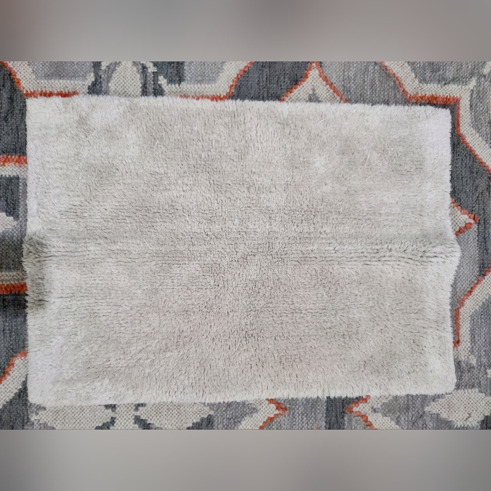 Pottery Barn Classic Organic Loop Bath Mat
